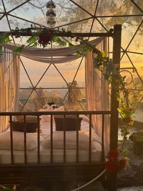 Interior del domo transparente